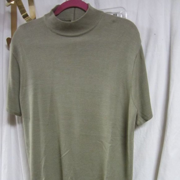 VTG LESLIE FAY HABERDASHERY, SHORT SLEEVED SWEATER, SAGE GREEN, XL, SOFT MATERIA - Picture 1 of 6